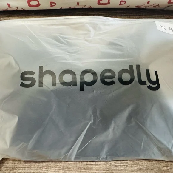 Black and Cream Women's Intimates Set,Bras! Set of 2! - Picture 3 of 8